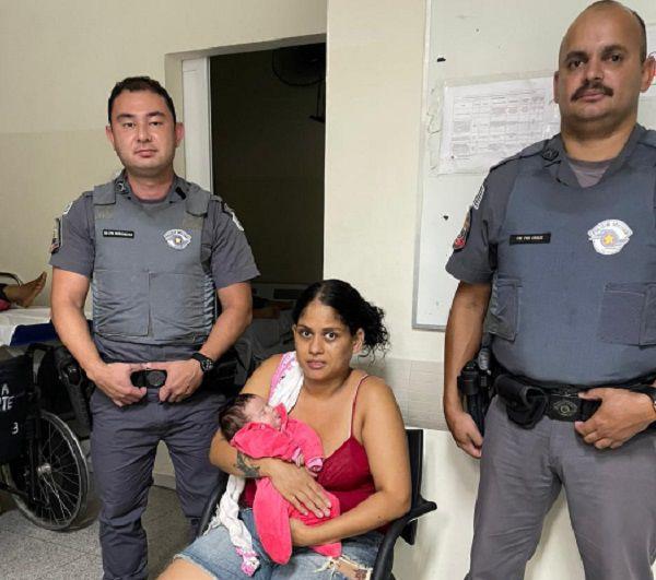 Bebê engasga com leite materno e é salvo por Policiais Militares em Rio Preto