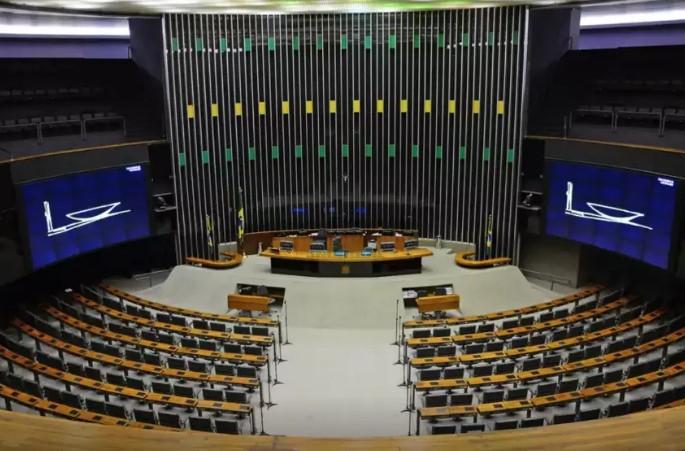 Quem é o deputado em greve de fome há 5 dias contra cassação