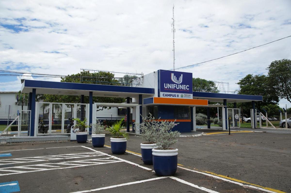 Unifunec celebra 49 anos de excelência no Ensino Superior