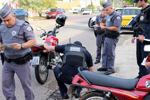 Jales - Polícia Miliar intensifica fiscalização em motos com escapamento alterado
