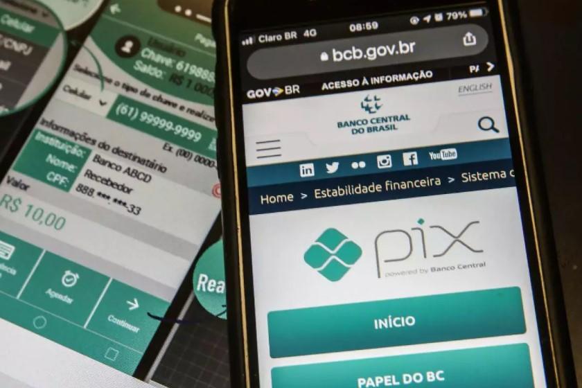 Pix terá opção de aproximação pelo celular em breve