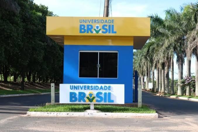 Universidade Brasil emite comunicado sobre aumento abusivo de mensalidades