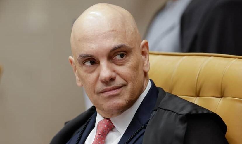 STF analisa trecho de lei que mudou direitos de advogados; Moraes pede vista
