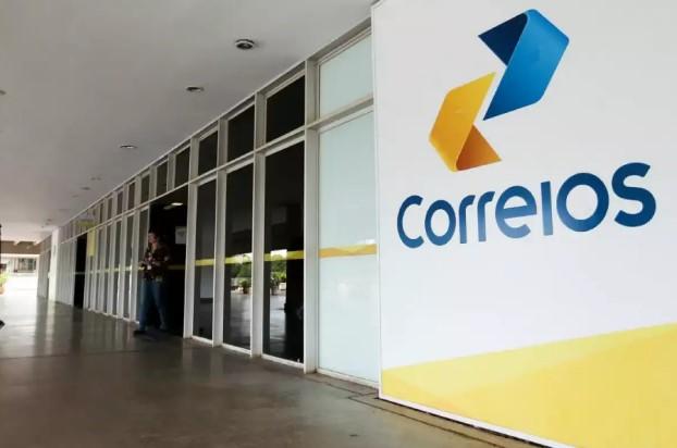 Correios lançam concurso com 33 vagas e salário de até R$ 6,8 mil