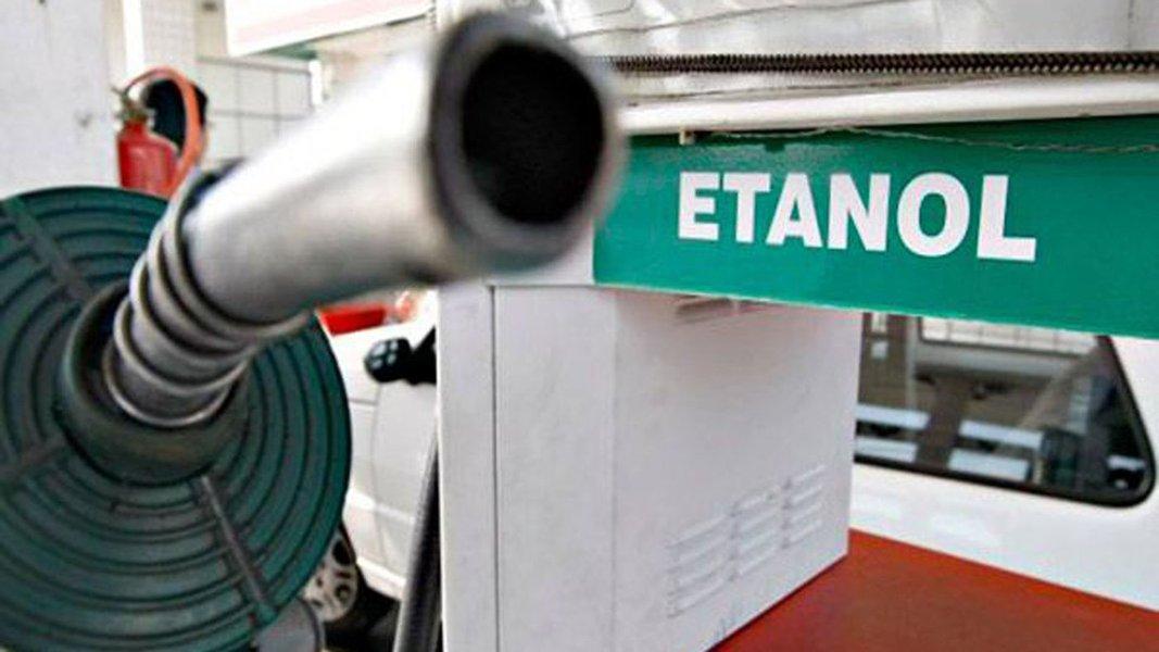 Preço médio do etanol sobe na semana em 12 Estados e no DF, diz ANP