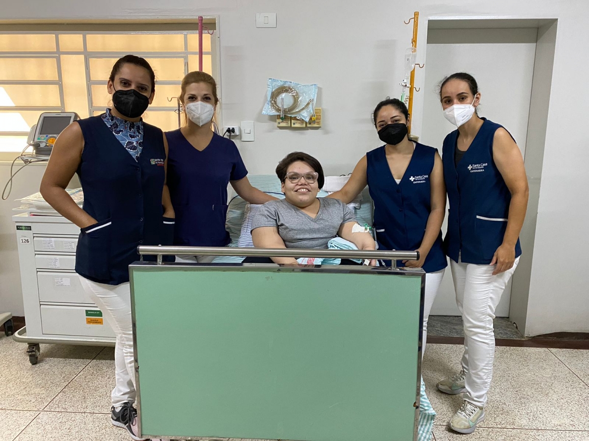 Santa Casa Fernandópolis oferece tratamento para doença rara