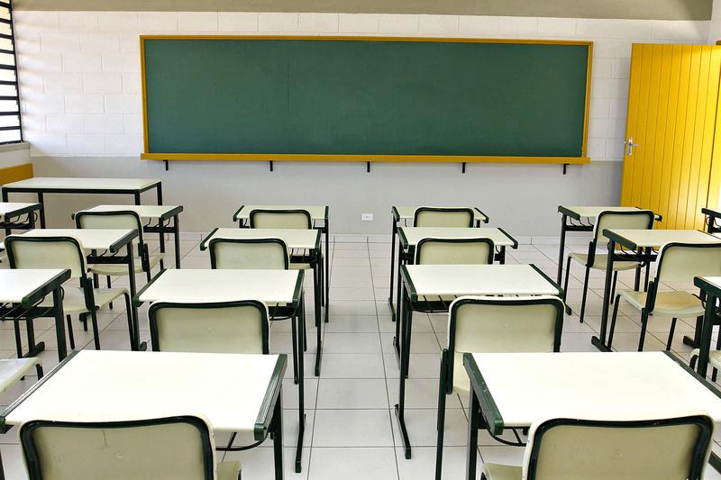 Proposta que cria novo plano de carreira para professores inicia tramitação na Alesp