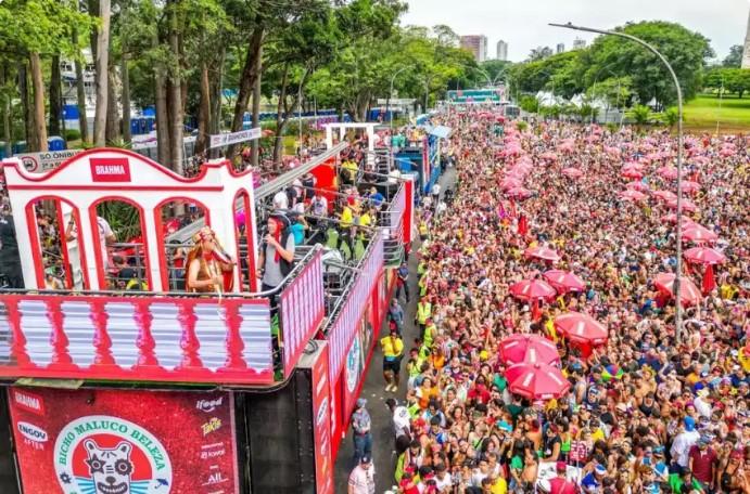 Nunes descarta mudar horário do Carnaval de rua de SP em 2026