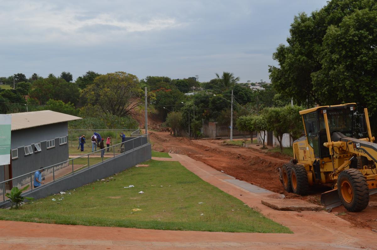 Prefeitura inicia obras de asfalto no jardim Araguaia