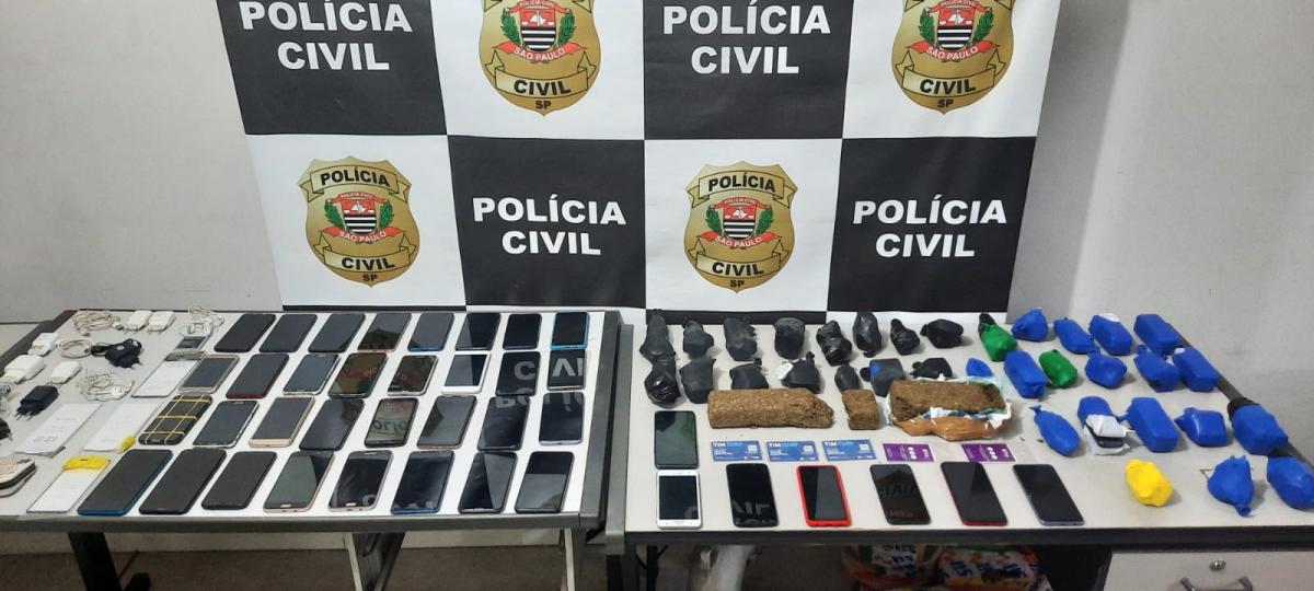 Suspeito é flagrado com 58 celulares e maconha a caminho de penitenciária