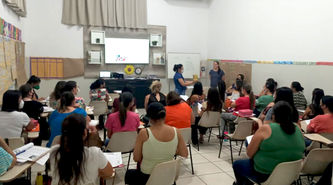 Jales - Equipe da Educação Infantil realiza encontros para estudo e reflexão
