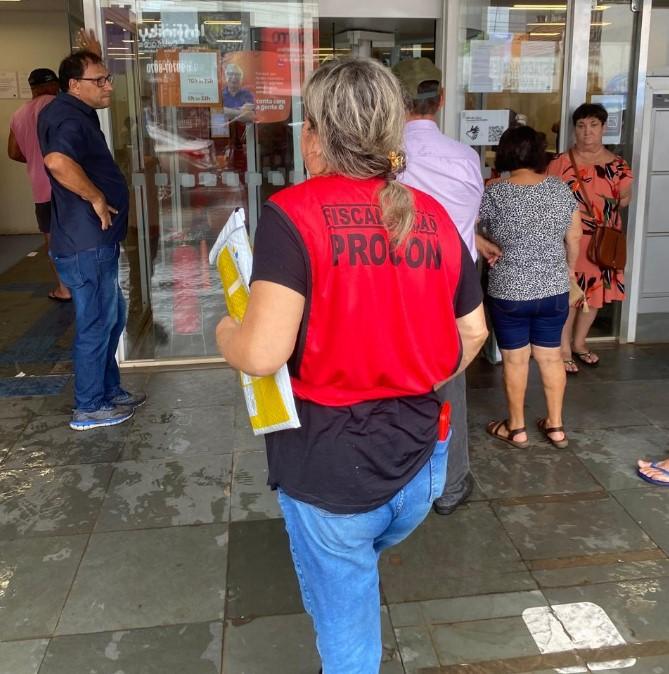 PROCON DE JALES ALERTA PARA AUMENTO DE PRODUTOS VENCIDOS EM ESTABELECIMENTOS