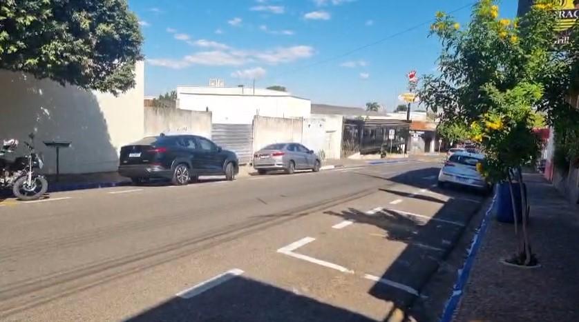 Comerciantes já sentem prejuízos com Área Azul – Câmara é acusada de inércia e prevaricação