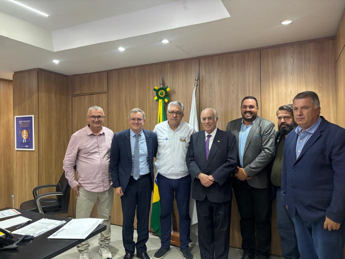 Lideranças do Noroeste Paulista se reúnem com Ministro da Saúde Alexandre Padilha para reforçar demandas regionais