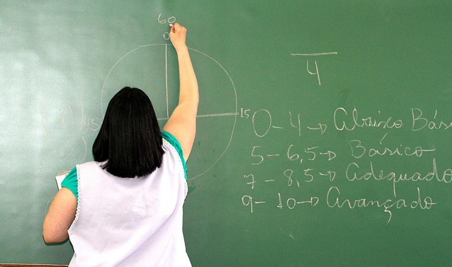 Educação: SP abre concurso de remoção para professores da rede estadual