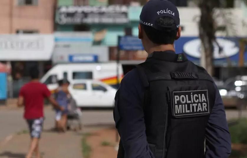 Governo amplia número de armas de uso restrito para PM, mas reduz munições