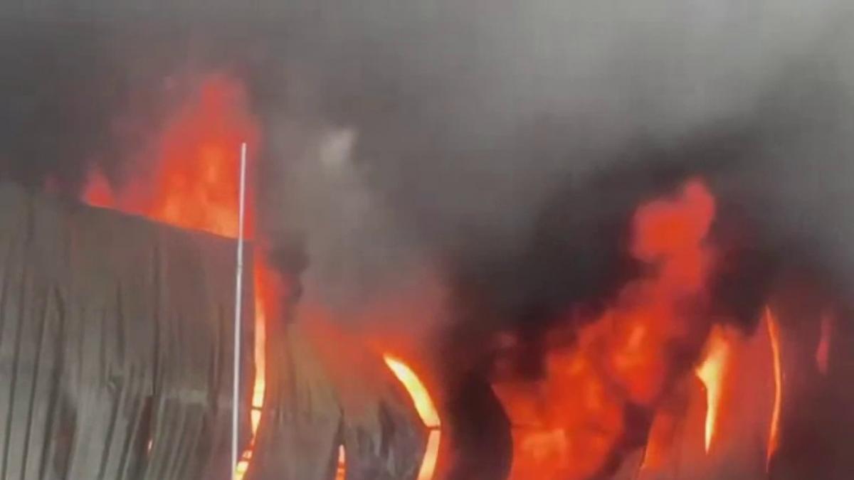 Explosão provoca incêndio em indústria de Cedral; funcionários evacuam