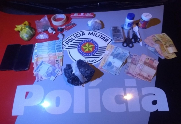 Polícia Militar de Jales prende traficantes com três tipos de droga.