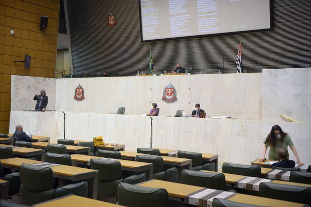 Assembleia Legislativa de São Paulo aprova urgência a projeto para fornecer remédio à base de canabidiol no Estado
