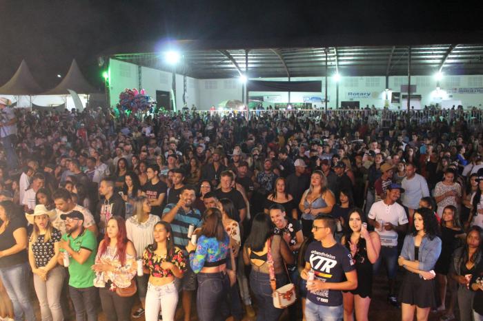 Festa do Motorista e Encontro dos Caminhoneiros atrai grande público para Jales