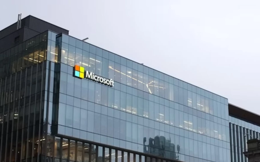 Microsoft corta investimentos em publicidade ao menor nível desde 2004