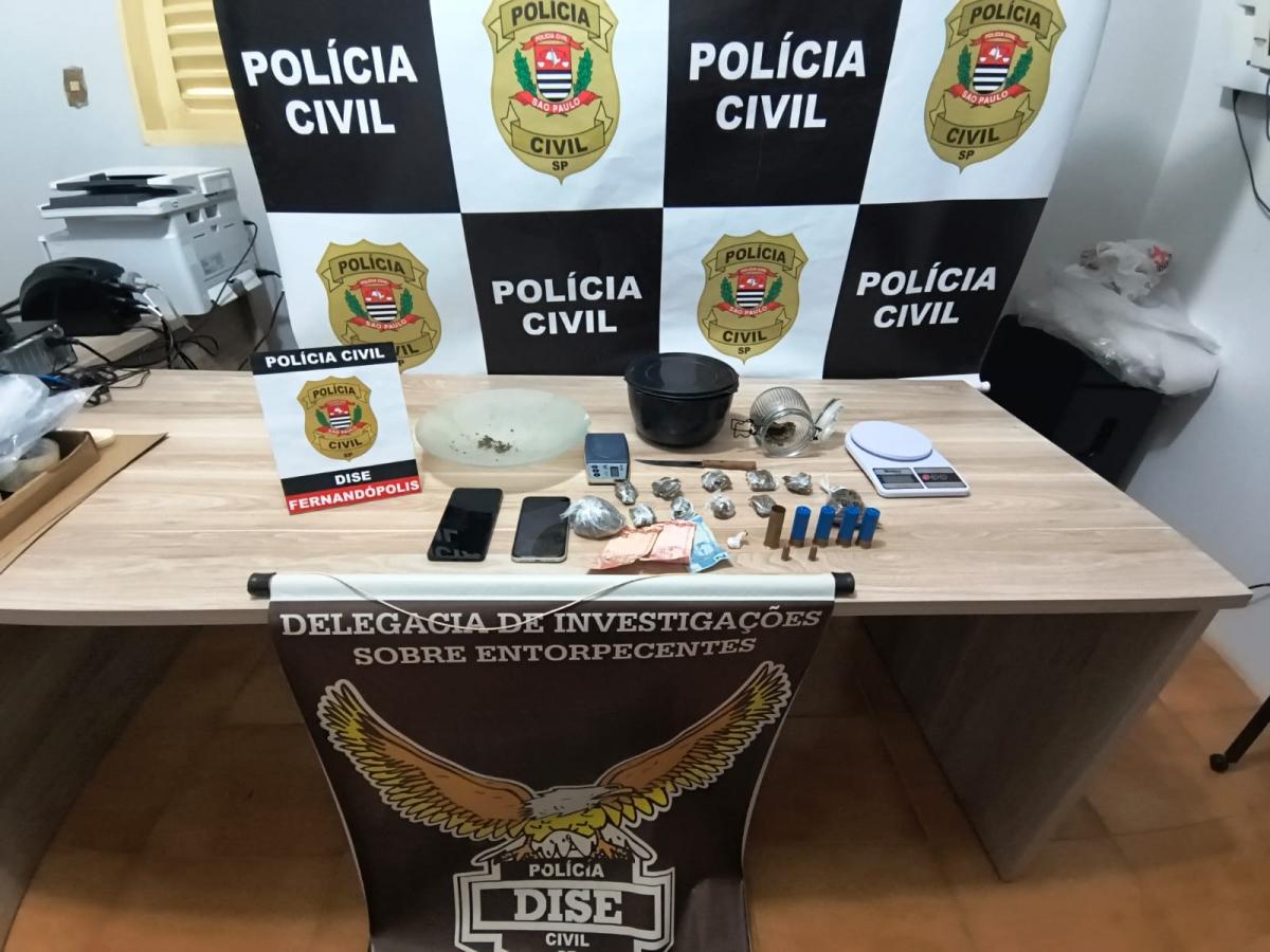 Homem é preso por tráfico de drogas em Fernandópolis; droga estava escondida em lustre