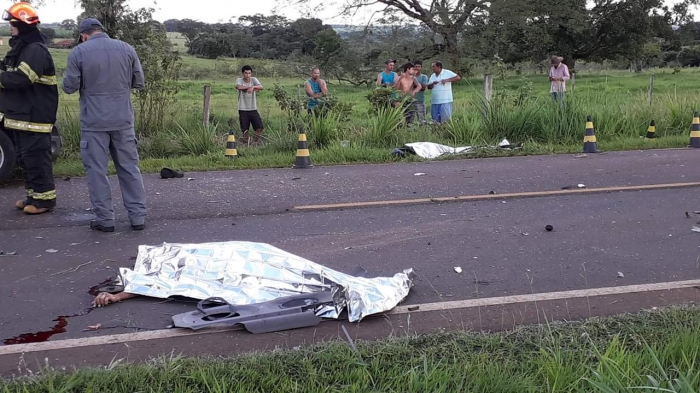 Duas pessoas morrem em acidente entre Duas Pontes e Iracema