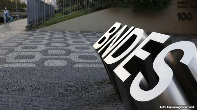BNDES anuncia medidas de apoio às cooperativas de crédito e ao setor agropecuário