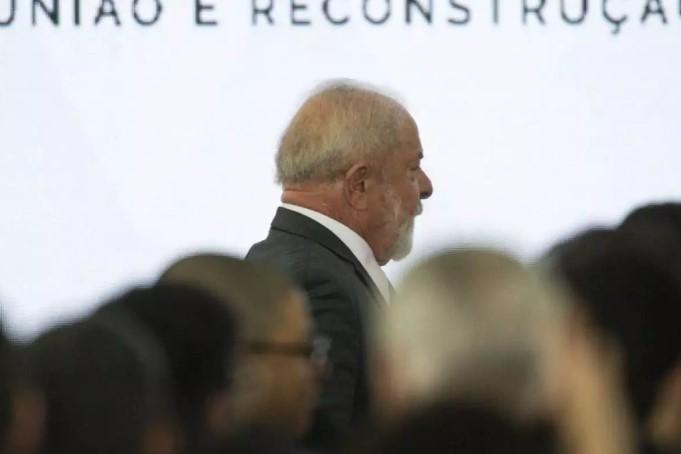 Pesquisa sobre Lula, tarifaço e economia em 10 pontos relevantes