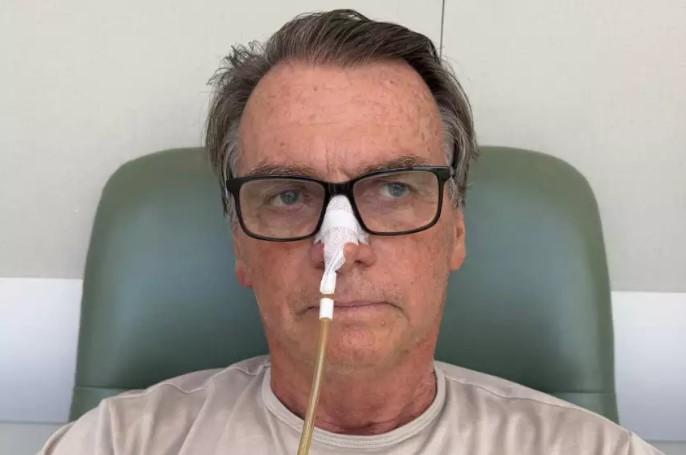 Bolsonaro apresenta melhora e movimentos intestinais, diz boletim