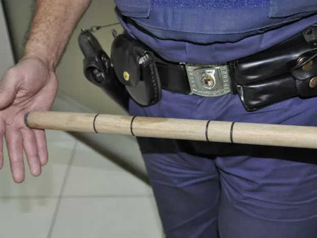 Empresário sofre convulsões após agressão com taco de sinuca