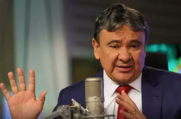 Dinheiro do Bolsa Família não é para apostas, diz ministro
