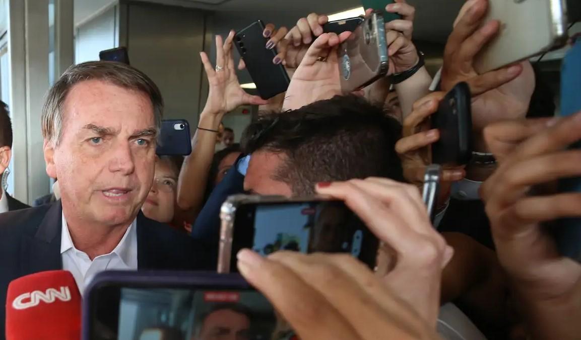 Moraes nega pedido de Bolsonaro para adiar depoimento à PF