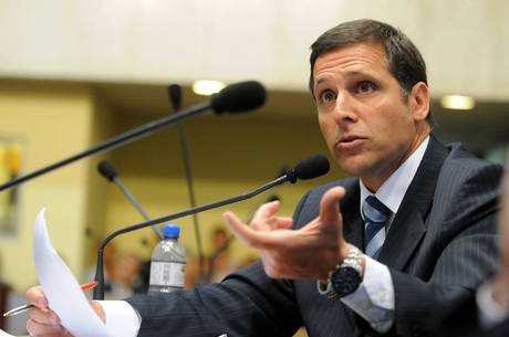 Procuradoria pede quebra do sigilo bancário e fiscal do deputado Fernando Capez. O deputado é presidente da Assembleia Legislativa do Estado de São Paulo