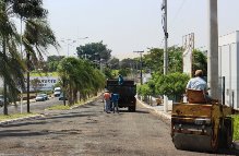 Jales - Na segunda-feira (18), tem operação tapa buraco nas ruas